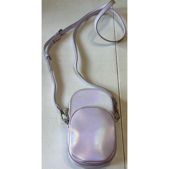 No Boundaries Rounded Phone Crossbody Lavender Color 100% Recycled Polyester-NWT - Picture 2 of 15